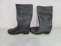 Size 9 Black Rubber Boots 