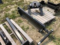 King Pin Hitch Extendable Platform with One Trailer Jack 