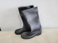 Rubber Boots Size 11
