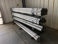 Steel Pipe Rack with Qty of Galvanized Pipe