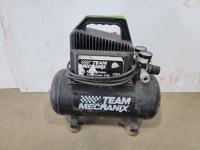 Team Mechanix 2 Gallon Portable Air Compressor