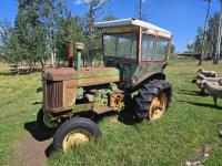 John Deere 720 Antique Tractor