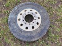 11R22.5 Tire with Rim