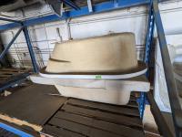 (2) 5 Ft Fiberglass Tubs