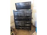 17 Drawer Rolling Tool Box