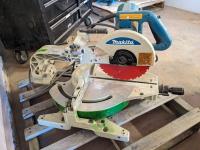 Makita 10 Ft Sliding Compound Miter Saw