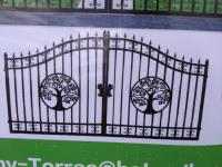 Greatbear 14 Ft Bi-Parting Wrought Iron Driveway Gate