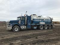 2004 Freightliner FLD120 Tri-Drive Day Cab Combo Vacuum Truck