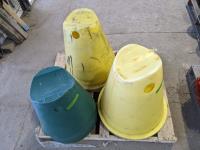 (7) Poly Pipe Stands