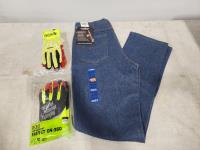 Mens Carhartt FR Work Jeans and (2) Pairs of Gloves