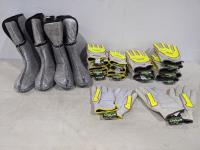 (2) Baffin Mens Boot Liners and (12) Pairs of Gloves