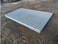 (25) 5 Ft X 9 Ft Hog/Livestock Panels