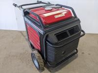 Honda EU7000is 7000 Watt Gasoline Inverter Generator