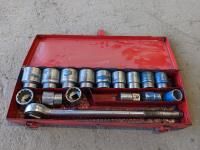 16 Piece 3/4 Inch Drive Socket Set