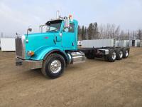 2009 Peterbilt 365 Tri-Drive Day Cab Cab & Chassis Truck