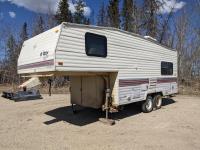 1993 Fleetwood 5RB-21 21 Ft T/A 5th Wheel Travel Trailer
