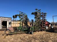 Concord 40 Ft Air Drill with Case 2300 Tow Between Air Cart