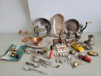 Qty of Vintage Metal Items
