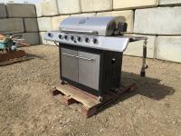 Char-Broil Classic Gas Barbeque