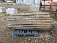 (71) 3.5-4 Inch X 7 Ft Fence Posts