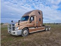 2009 Freightliner Cascadia T/A Sleeper Truck Tractor