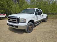 2006 Ford F350 Lariat 4X4 Crew Cab Dually Pickup Truck