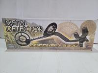 Discovery 2200 Metal Detector