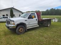 2002 Ford F450 S/A Day Cab Flat Deck Truck