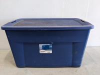 Sterilite 35Gal Storage Bin with Lid