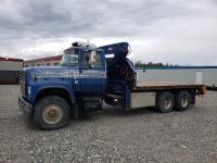1987 Ford LT9000 T/A Day Cab Picker Truck
