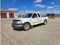 2001 Ford F150 2WD Extended Cab Pickup Truck