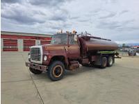1979 Ford 9000 T/A Day Cab Tank Truck