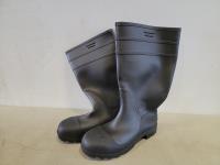 Mens Size 11 Rubber Boots