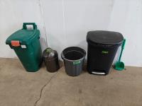 (4) Garbage Cans