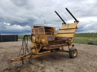 Haybuster 256 Large Square Bale Processor