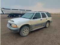 2000 GMC Envoy 4X4 Sport Utility Vehicle