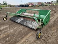 John Deere 12 Ft Pickup Header