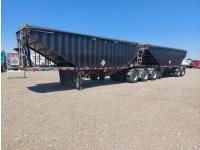 2010 Lode King Super B Grain Trailer