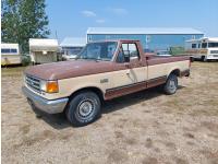 1989 Ford F150 2WD Regular Cab Pickup Truck