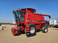 2005 Case IH 2388  Combine