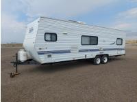 2001 Thor 26GT 29 Ft T/A Travel Trailer