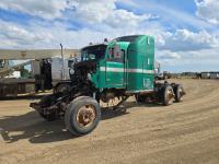 2004 Kenworth W900B T/A Sleeper Tractor Truck (For Parts)