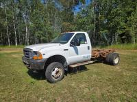 2001 Ford F550 S/A Day Cab Cab & Chassis Truck