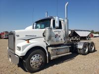 2020 Western Star 4900FA T/A Day Cab Truck Tractor