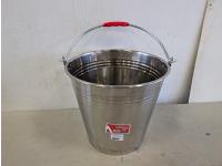 H. Brothers 16 L Stainless Steel Bucket