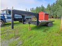 Custombuilt 24 Ft TRI/A G/N Flat Deck Trailer