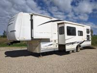 2007 Enduramax Wide Open 38 Ft TRI/A 5th Wheel Travel Trailer