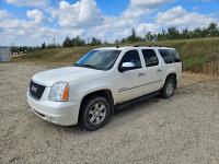 2013 GMC Yukon XL SLT 4X4 Sport Utility Vehicle