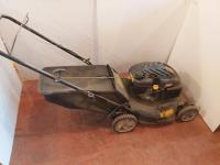 Yardworks Self Propelled Mower