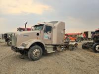 2006 Kenworth T800B T/A Sleeper Truck Tractor